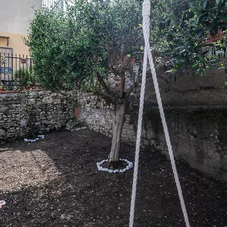 Casa Dei Renai By Rentbeat Villa